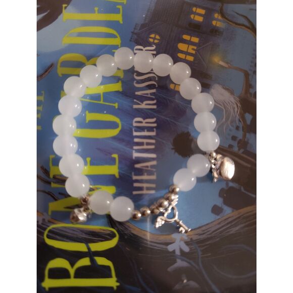 Sanrio White Hello Kitty Charm Bracelet Bell Key Heart Cat Cutecore Simple Gift - Picture 1 of 5